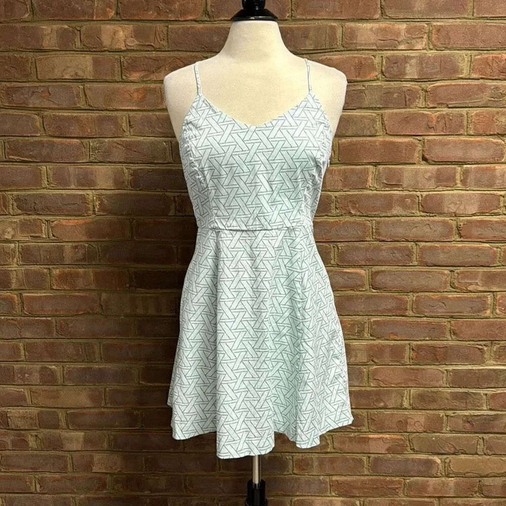Banana Republic Women’s Mint & Navy Spaghetti Strap Dress Size 10 Petite